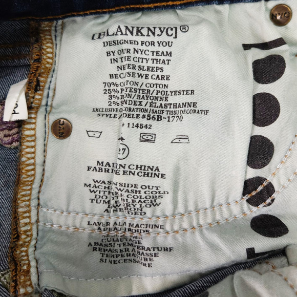 EUC BlankNYC Embroidered Floral Rose Skinny Denim Jeans Sz. 27x30 Dark Indigo - Picture 6 of 9
